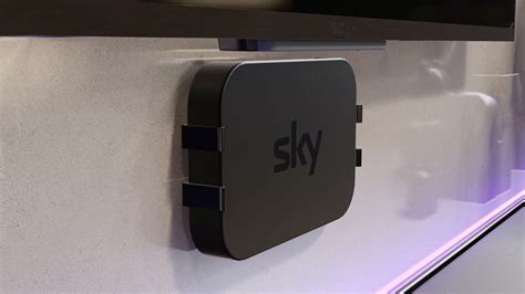 sky q mini box wall mount